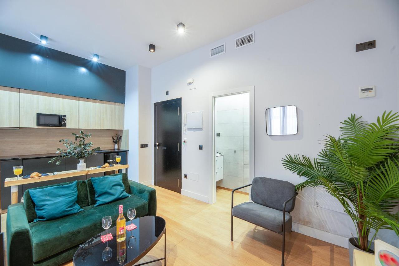 Apartamento New Levante Pool & Museums Apartament