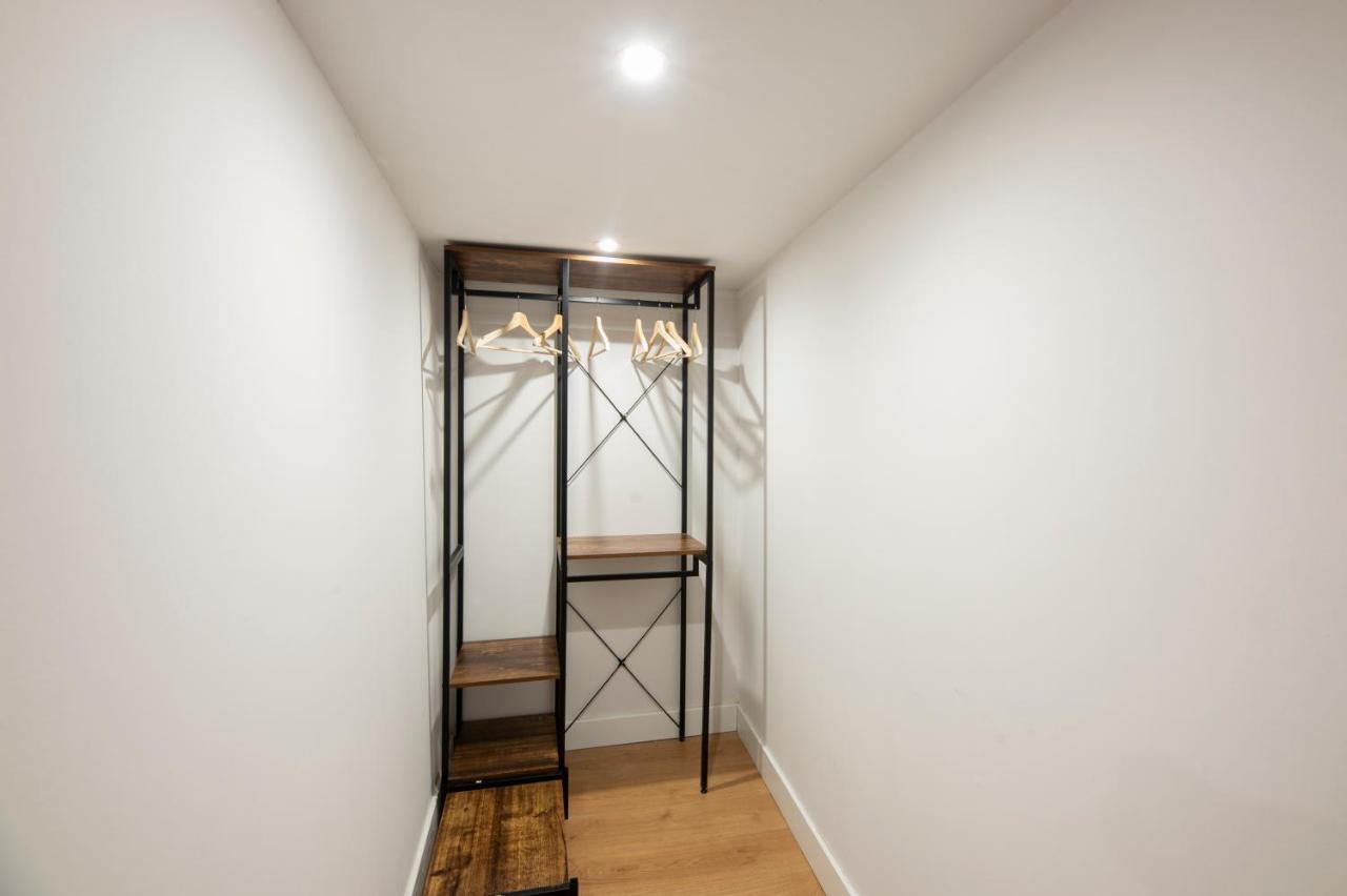 Apartamento New Levante Pool & Museums Apartament